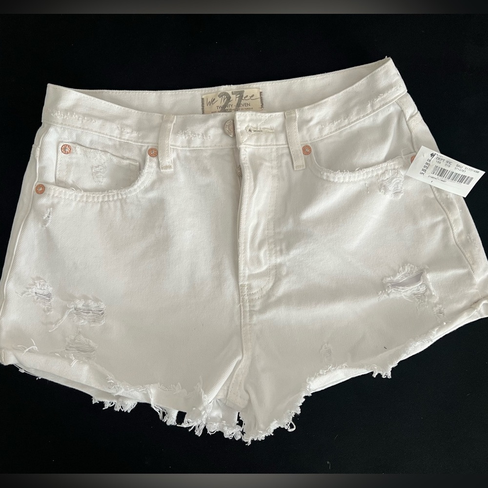 NWT Free People White Denim Shorts // Size 27